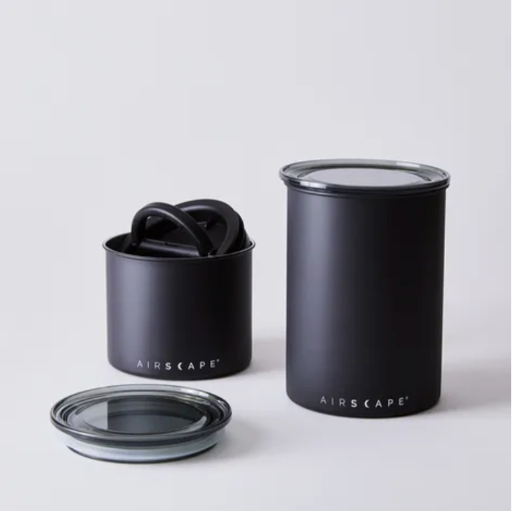 
                  
                    Load image into Gallery viewer, AIRSCAPE COFFEE BEAN CANISTER MEDIUM BLACK 500G
                  
                